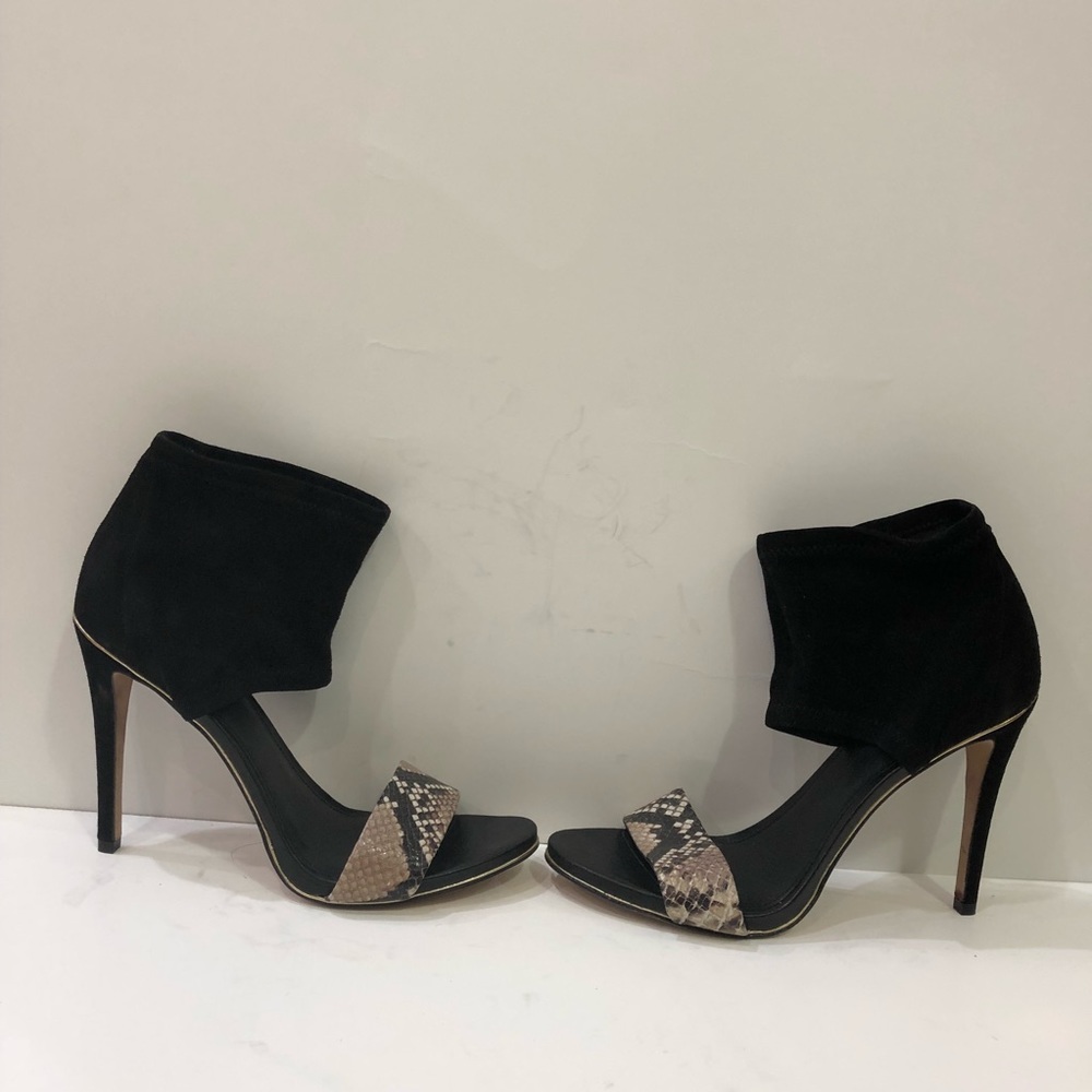 Coach Sandal - Picture 3 of 6